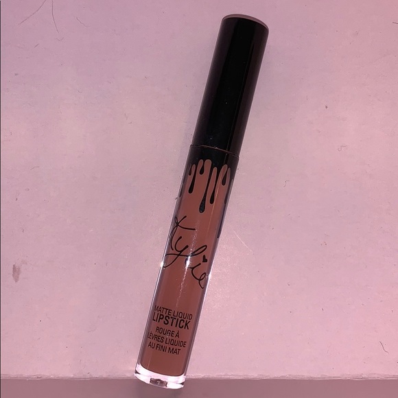 Kylie cosmetic liquid lipstick - Picture 1 of 2